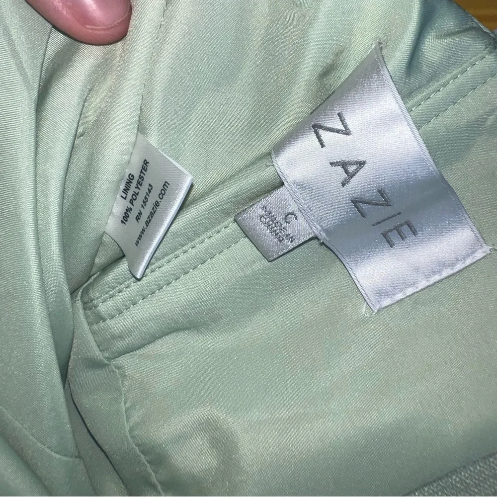 Azazie light green polyester formal long dress size M - Picture 12 of 14